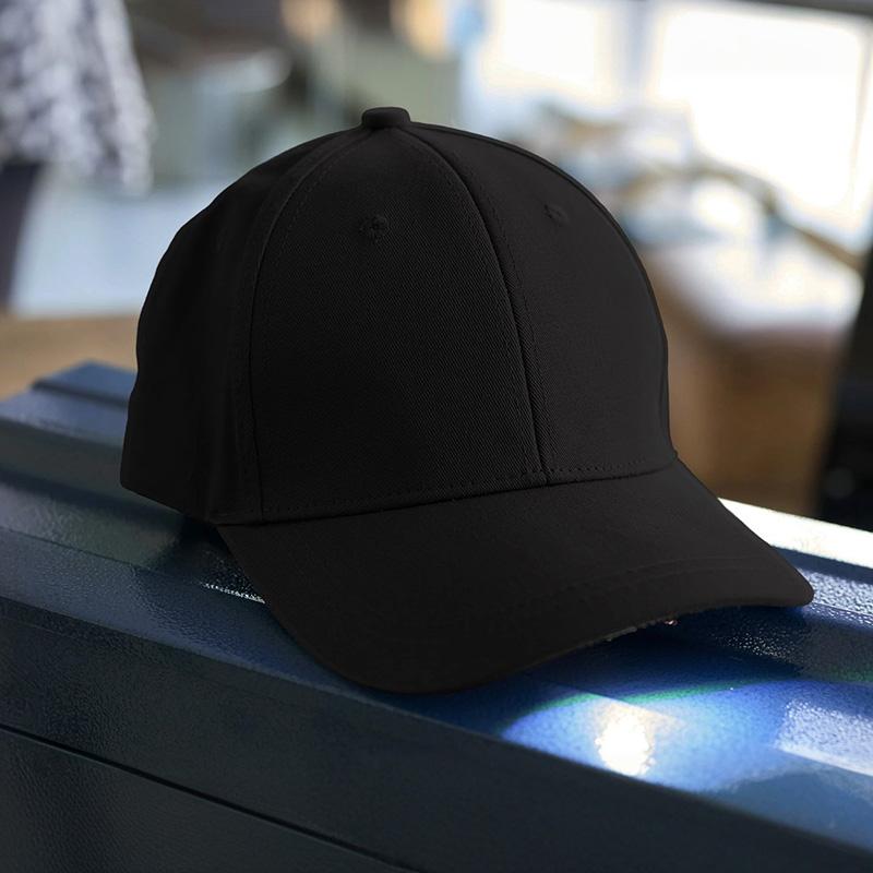 BEAM, black (Unisex-Cap mit Magnet-LED)