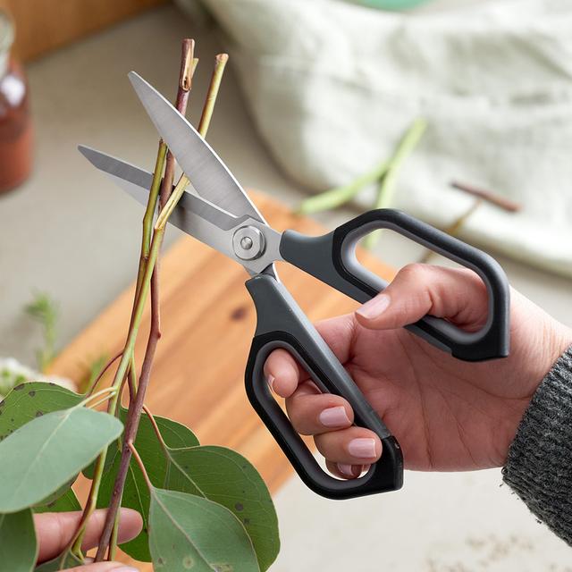 CUT N' HOLD (Schere mit Magnethalterung)