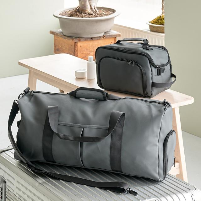 TRAVEL HERO (Kulturtasche)