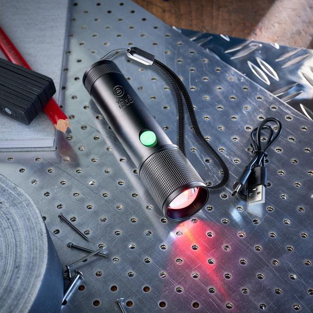 ZOOM (Multi-Taschenlampe)